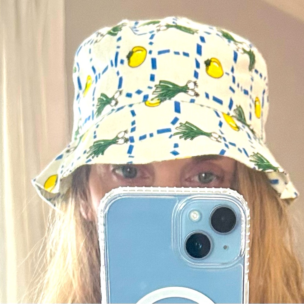 STAUD bucket hat